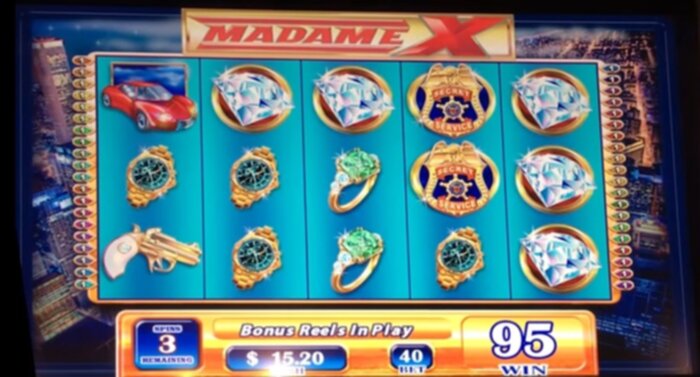 Madame X Online Slot WMS