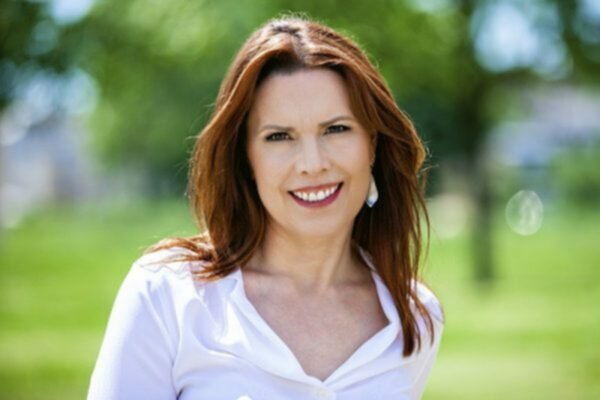 Annie Duke's headshot