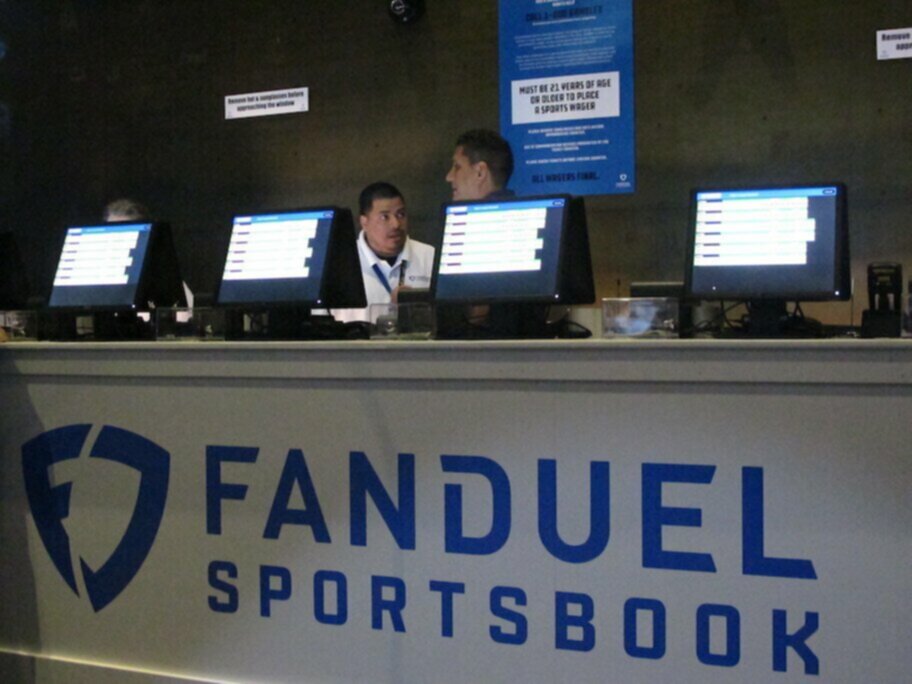 fanduel sports book counter in meadowlands