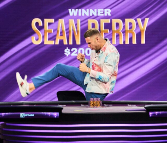 Sean Perry kick