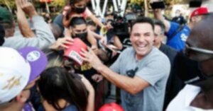 Oscar De La Hoya Wants To Be Las Vegas Mayor